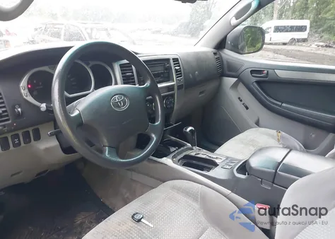 2003 Toyota 4Runner Sr5 V8 z USA, uszkodzony, nr VIN JTEBT14R830007230